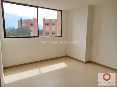 Apartamento de 3 alcobas en venta en Llanogrande, Rionegro, 80 m² · foto 4 de 6