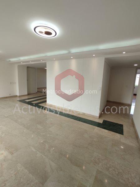 Apartamento de 3 Alcobas en Loma Alejandría, El Poblado - 3