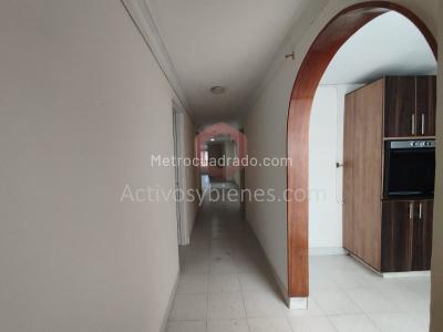 Casa de 4 alcobas en arriendo en Robledo, Medellín, 110 m² · foto 2 de 20