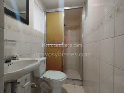 Casa de 4 alcobas en arriendo en Robledo, Medellín, 110 m² · foto 10 de 20