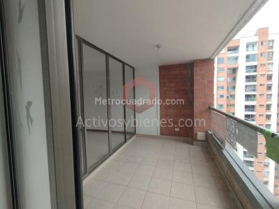 Apartamento de 3 alcobas en arriendo en Santa Maria De Los Angeles, Medellín, 140 m² · foto 4 de 19