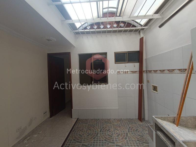 Commercial House for Rent in La Castellana - 5
