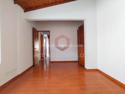 Casa de 4 alcobas en venta en San Antonio De Pereira, Rionegro, 84 m² · foto 3 de 20
