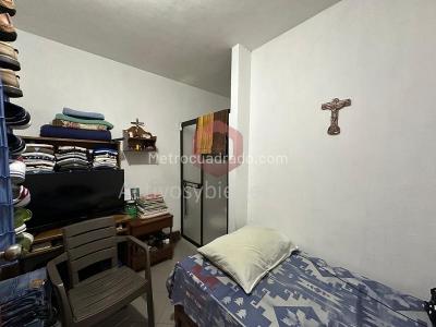 Casa de 4 alcobas en venta en Simon Bolivar, Medellín, 220 m² · foto 15 de 20