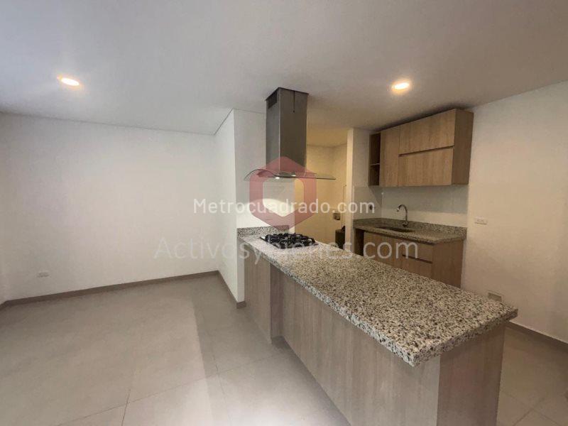 3BR Apartment in El Retiro (77 m²)