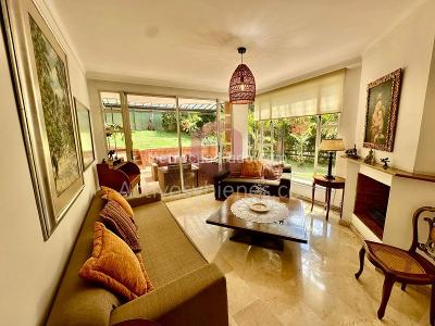 Casa en arriendo en El Poblado, Medellín · foto 8 de 20