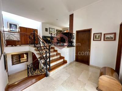 Casa en arriendo en El Poblado, Medellín · foto 13 de 20