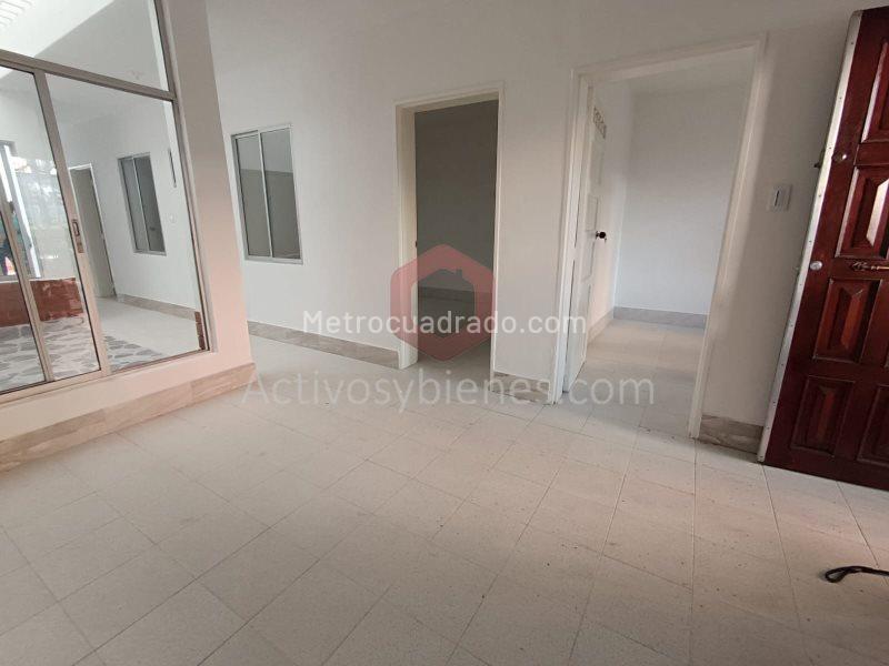 4BR House with Patios in Laureles - 5