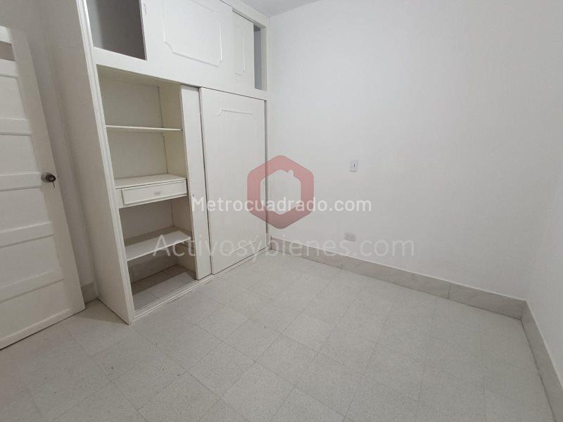 4BR House with Patios in Laureles - 6