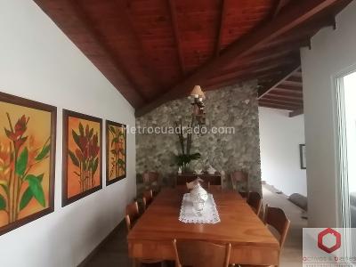 Casa en venta en Loma Del Chocho, Envigado · foto 4 de 20