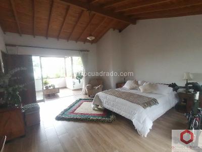 Casa en venta en Loma Del Chocho, Envigado · foto 15 de 20