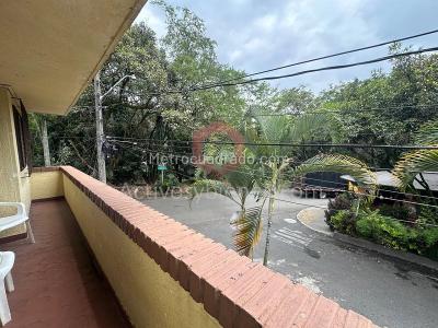 Apartamento de 5 alcobas en venta en Belen Aliadas, Medellín, 200 m² · foto 17 de 20