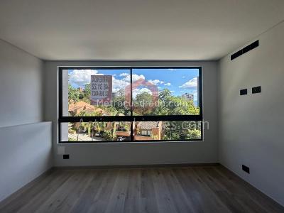 Apartamento de 3 alcobas en venta en El Poblado, Medellín, 230 m² · foto 19 de 20