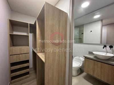 Apartamento de 3 alcobas en venta en El Poblado, Medellín, 230 m² · foto 20 de 20