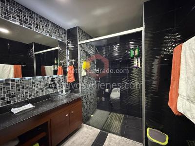 Apartamento de 3 alcobas en venta en El Poblado, Medellín, 129 m² · foto 15 de 20
