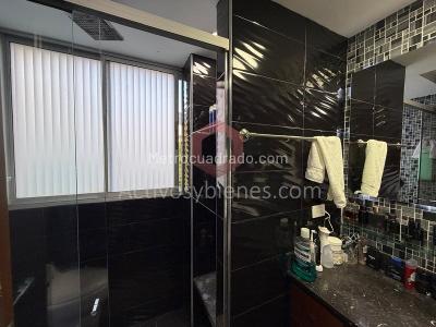 Apartamento de 3 alcobas en venta en El Poblado, Medellín, 129 m² · foto 17 de 20