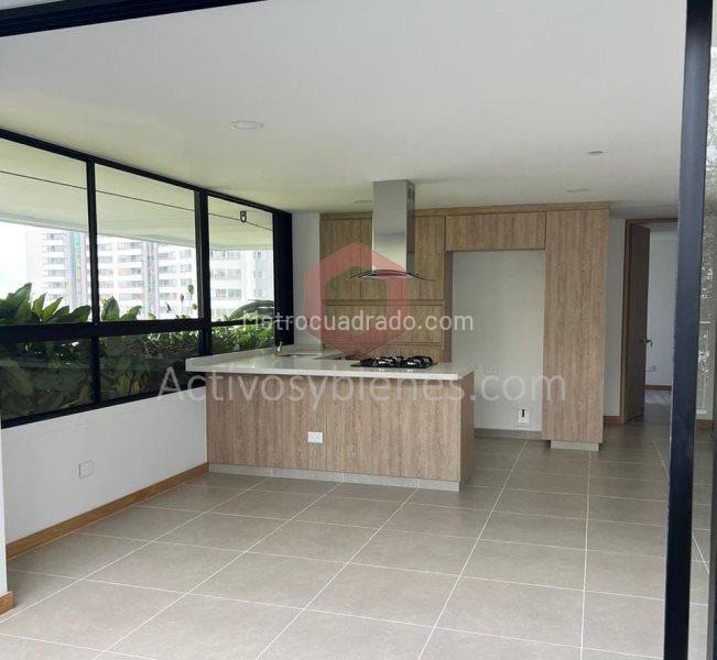 Apartamento de 2 Alcobas en Las Palmas con Balcón, Parqueadero, Gimnasio y Piscina - 2