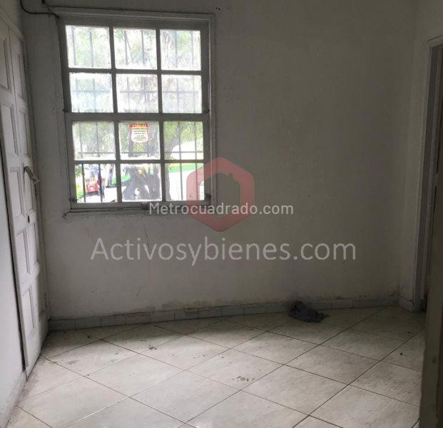 House-Local for Rent in Boston, Medellín (4BR) - 4