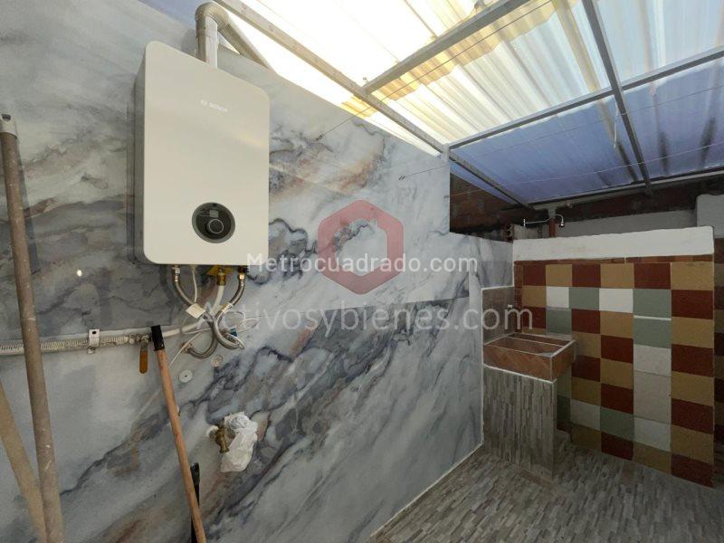 4BR House with Patio in Belen - 3