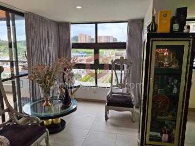 Apartamento de 3 alcobas en venta en Llanogrande, Rionegro, 154 m² · foto 4 de 20