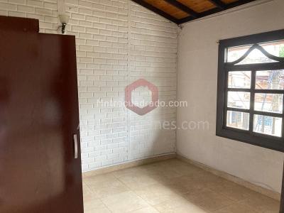 Apartamento de 2 alcobas en venta en Alfonso Lopez, Medellín, 69 m² · foto 10 de 19
