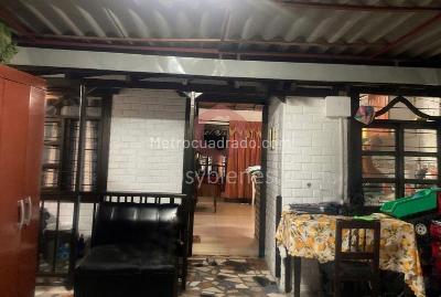Apartamento de 2 alcobas en venta en Alfonso Lopez, Medellín, 69 m² · foto 15 de 19