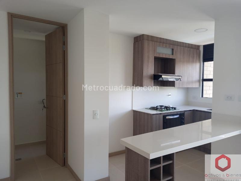 Apartamento en Arriendo, Llanogrande, Rionegro - 2
