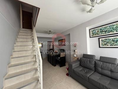 Apartamento de 3 alcobas en venta en Belen La Palma, Medellín, 127 m² · foto 3 de 18