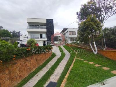 Casa de 3 alcobas en venta en Aeropuerto, Rionegro, 576 m² · foto 5 de 20