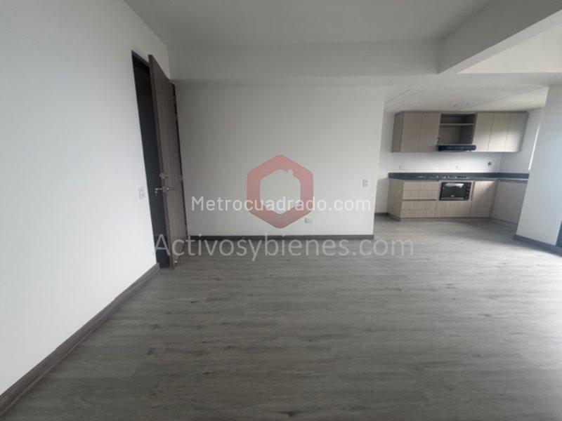 Apartamento Moderno de 3 Alcobas con Balcón en El Poblado - 4