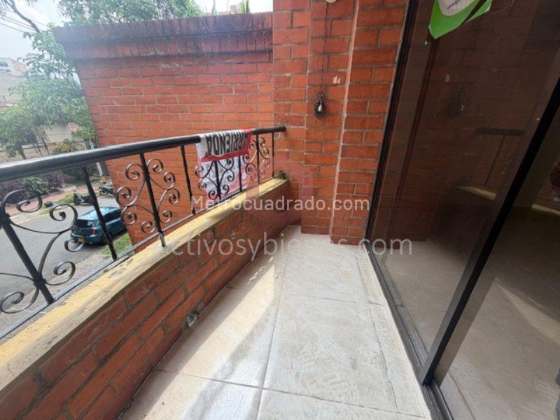 3BR Apartment in Calasanz (75 m²) - 4