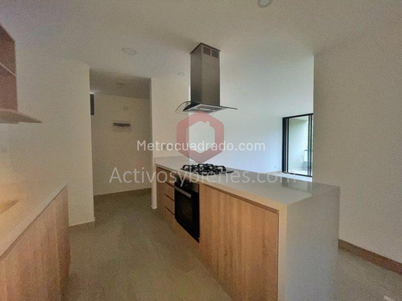 2BR Apartment in El Retiro (85 m²) - 2