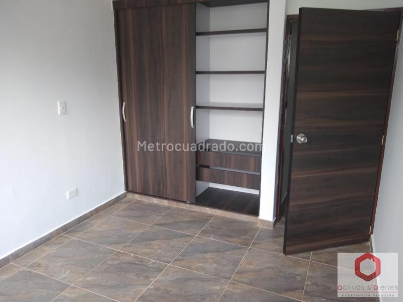 Apartamento de 4 Alcobas en Los Olivos - 8