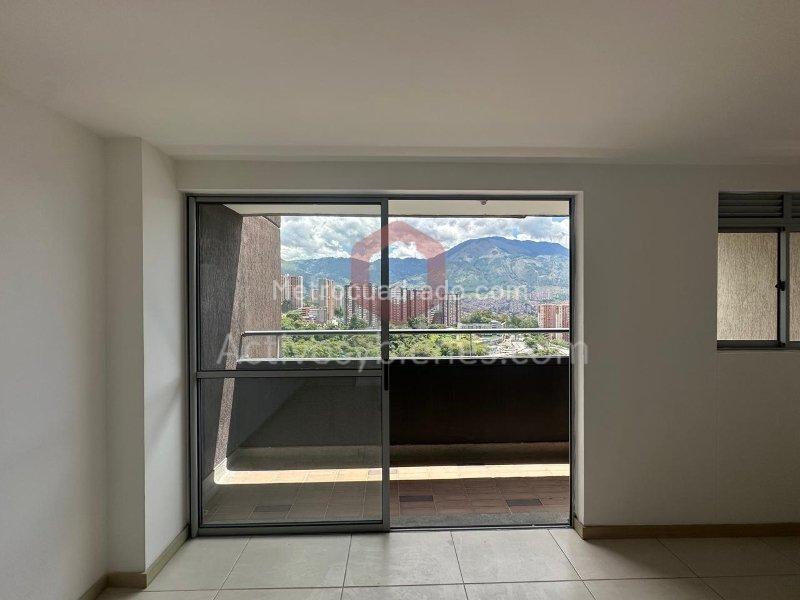 Piso – Medellín, Barrio Nuevo, Bello - Más