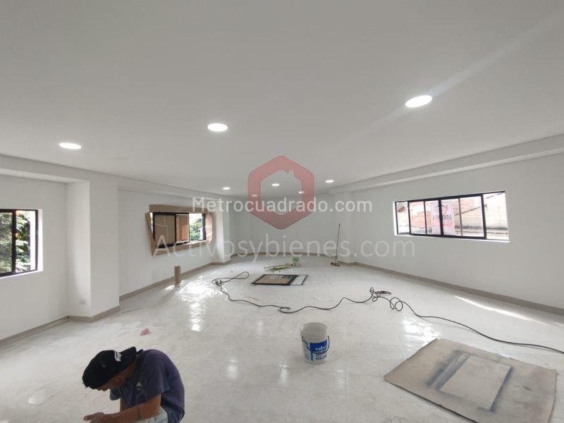 Local Comercial en Arriendo, La Doctora, Sabaneta - Više