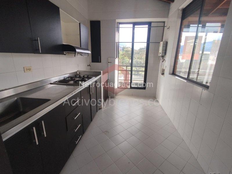 Piso – Envigado, Valle de Aburrá - Vista 2