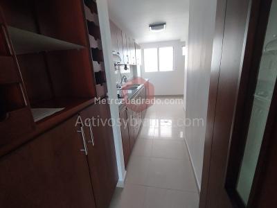 Apartamento de 3 alcobas en arriendo en Laureles, Medellín, 89 m² · foto 3 de 20