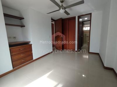 Apartamento de 3 alcobas en arriendo en Laureles, Medellín, 89 m² · foto 7 de 20