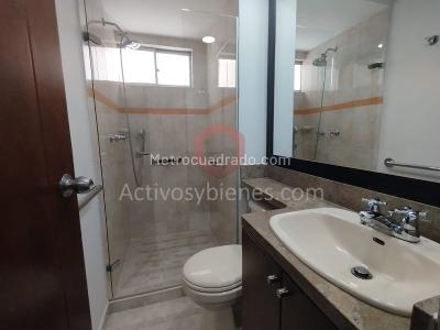 Apartamento de 3 alcobas en arriendo en Laureles, Medellín, 89 m² · foto 8 de 20