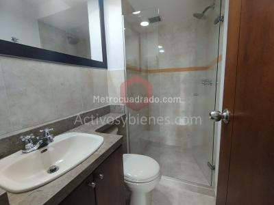 Apartamento de 3 alcobas en arriendo en Laureles, Medellín, 89 m² · foto 9 de 20