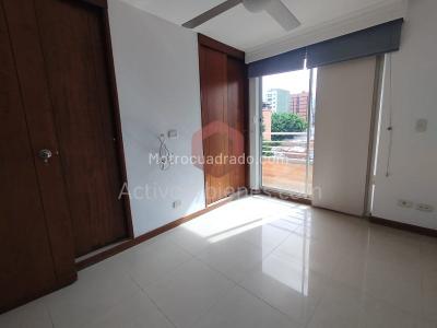 Apartamento de 3 alcobas en arriendo en Laureles, Medellín, 89 m² · foto 10 de 20