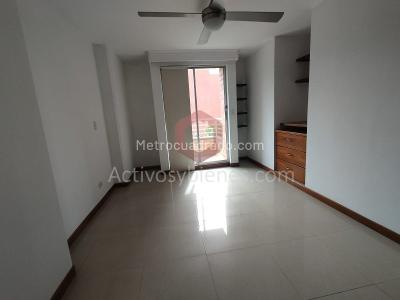 Apartamento de 3 alcobas en arriendo en Laureles, Medellín, 89 m² · foto 16 de 20