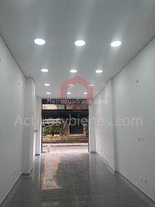Retail space for rent in Calle Larga, Sabaneta