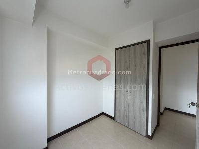 Apartamento de 3 alcobas en venta en Asdesillas, Sabaneta, 62 m² · foto 13 de 20