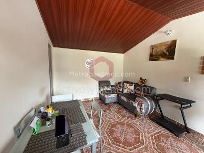 Apartamento en venta en Belen Altavista, Medellín · foto 2 de 14