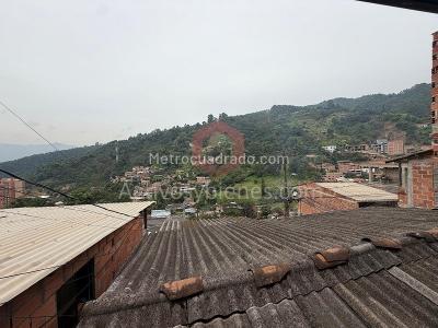 Apartamento en venta en Belen Altavista, Medellín · foto 6 de 14