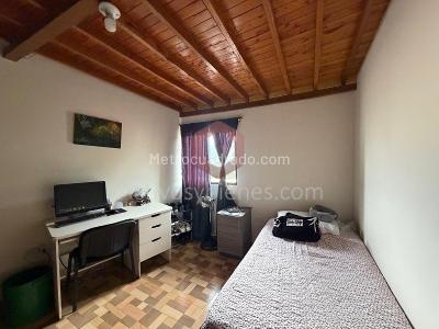 Apartamento en venta en Belen Altavista, Medellín · foto 9 de 14