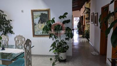 Casa de 5 alcobas en venta en La Castellana, Medellín, 178 m² · foto 7 de 13