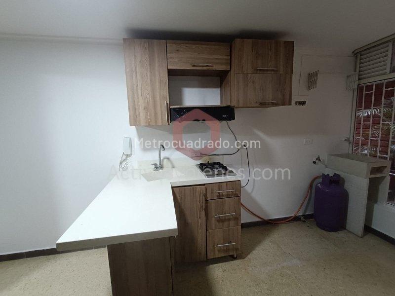 1BR Apartment in Conquistadores (30 m²) - 3