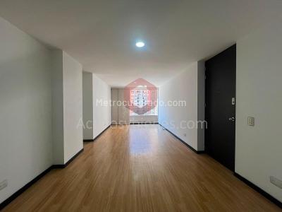 Apartamento de 3 alcobas en venta en Villa Carlota, Medellín, 85 m² · foto 5 de 15